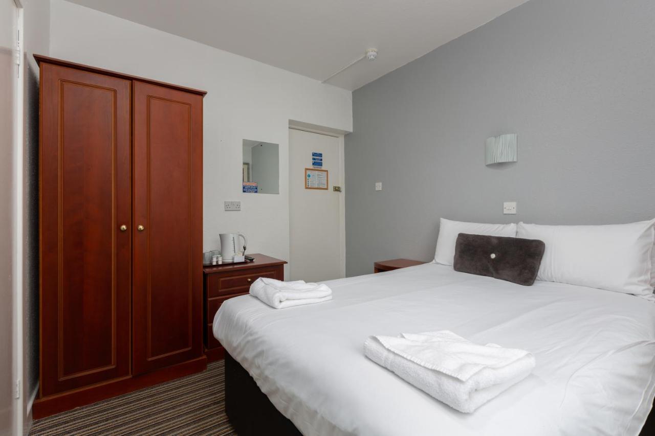 The Sandringham Court Hotel & Apartment Welcoming Large And Small Groups For 15 Years Blackpool Exterior foto